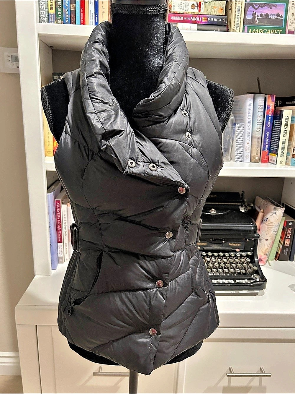 lululemon Wunder Puff Waist Vest Black Quilted Vest